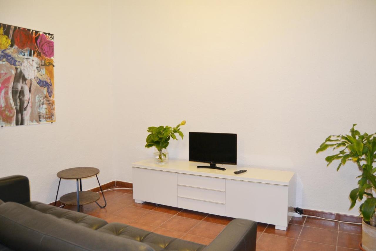 Acogedor Apartamento En Malaga Centro Bagian luar foto
